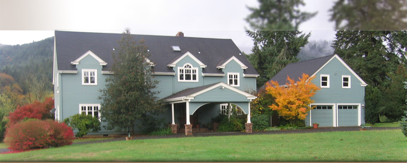New England Colonial 